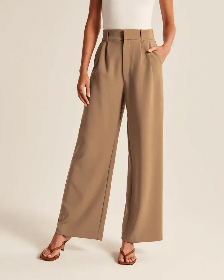 Tailored trousers with wide leg